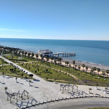 Batumi Beach Tower מראה חיצוני תמונה