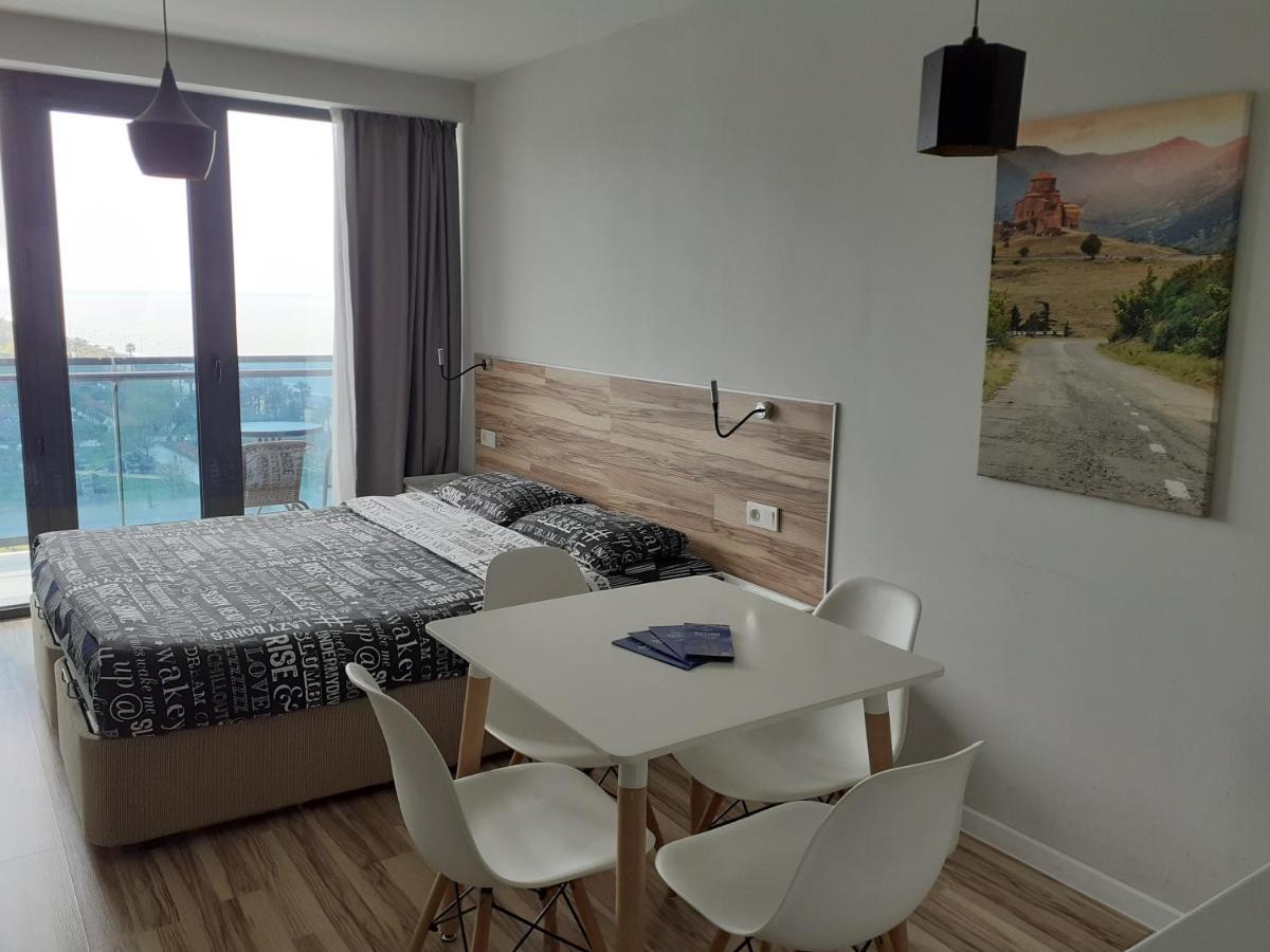 Batumi Beach Tower מראה חיצוני תמונה