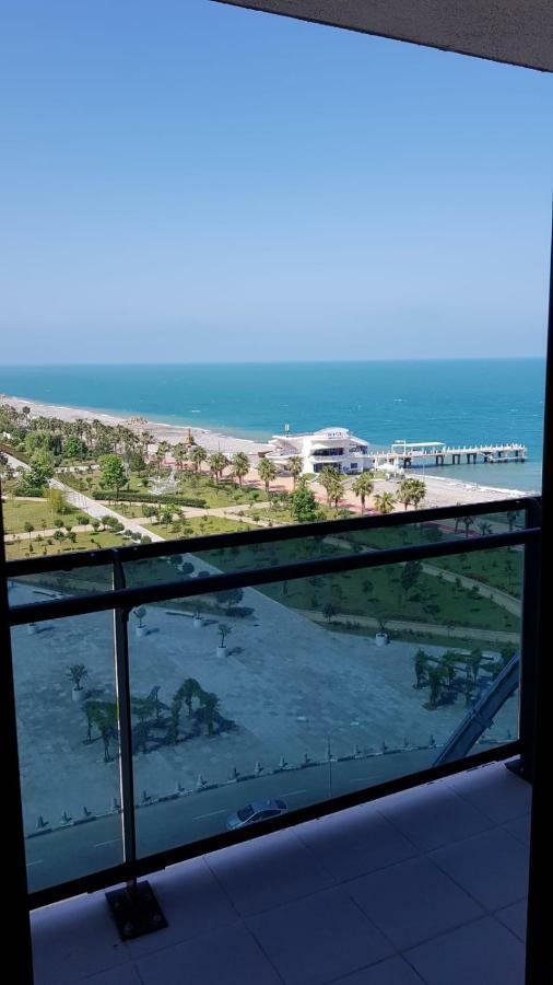 Batumi Beach Tower מראה חיצוני תמונה